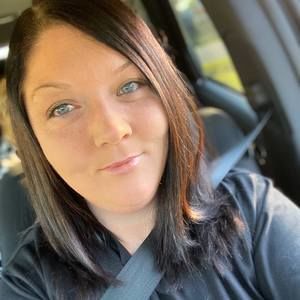 Meet your Posher, Sabrina